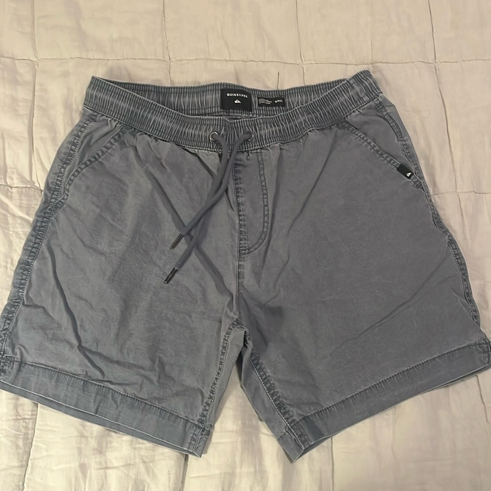 Men’s Quiksilver Shorts Grayish Blue Small
